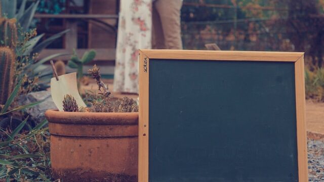 【HTML】divとは？【結論: コードに区切りをあたえるもの】